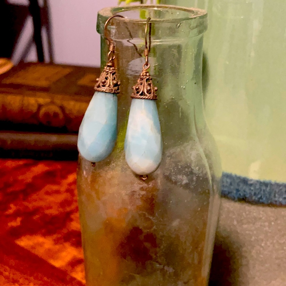 Pretty drop turquoise earrings
